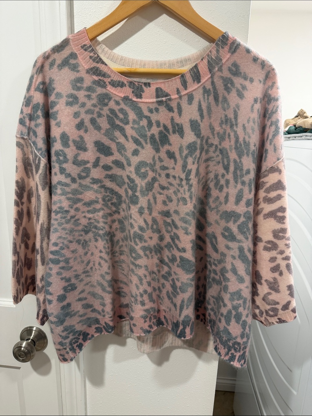 Maeve Pink and Gray Leopard-Print Knit Sweatshirt